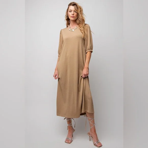 Sale! 🥳Easel Textured Knit Midi Dress - Picture 1 of 6